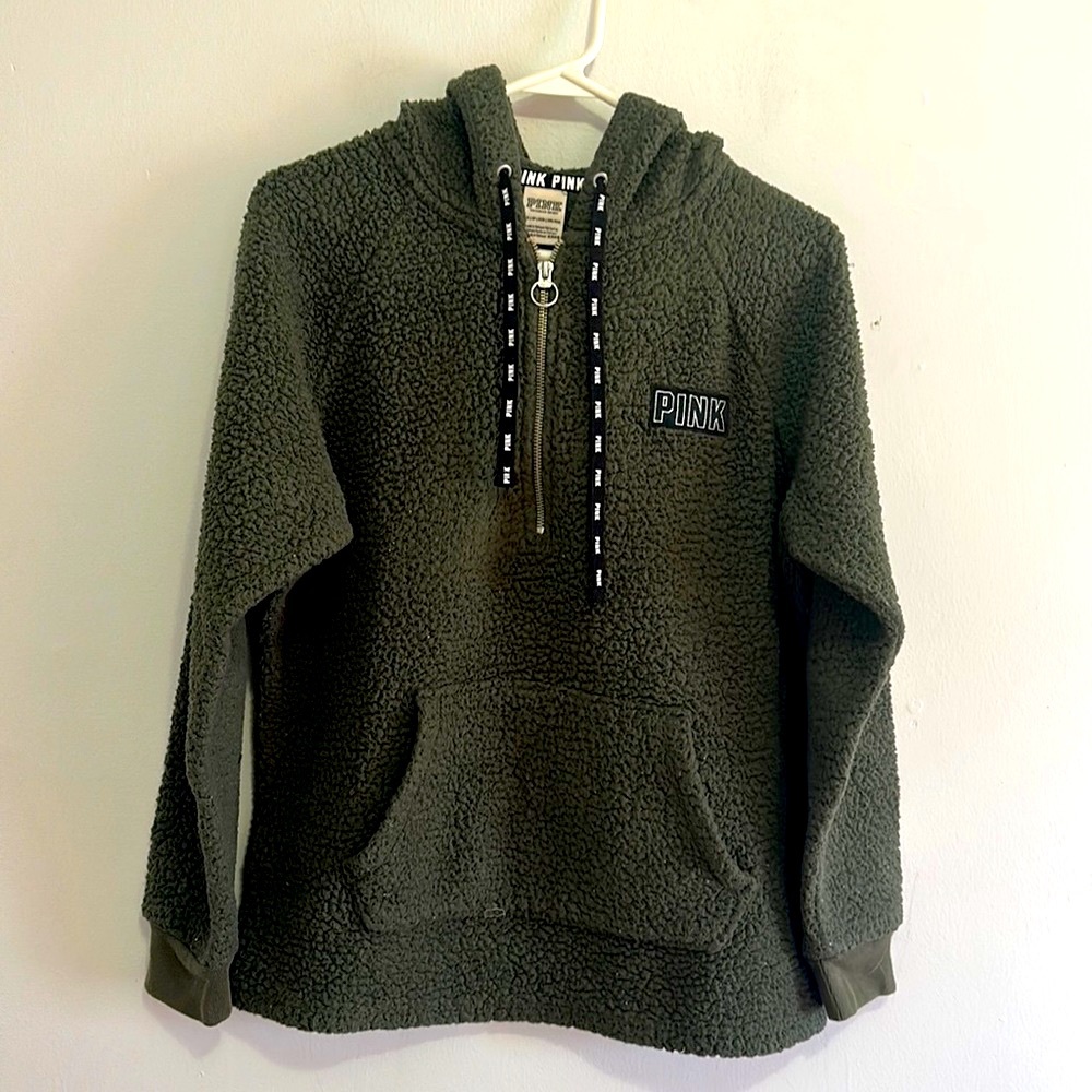 Victoria’s Secret olive green pullover Sherpa half zip VS size XS